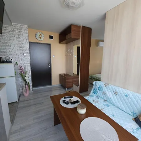 Διαμέρισμα ани Τσερνομόρετς