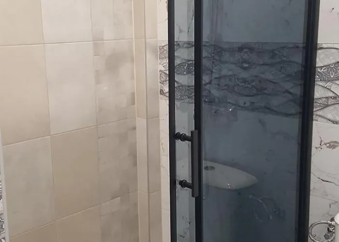 ани * צ'רנומורץ